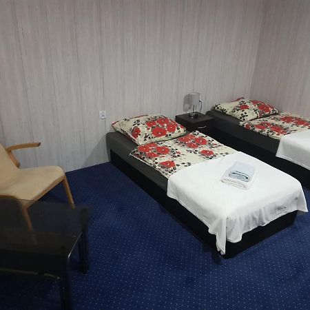 Hotel H-Odra Nowa Sol Esterno foto