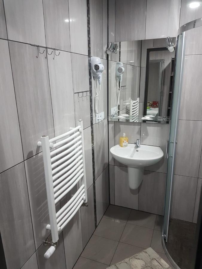 Hotel H-Odra Nowa Sol Esterno foto